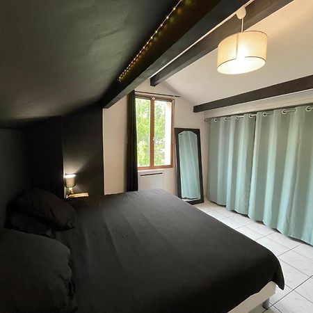 Charmante Maison Mitoyenne Melun Exteriör bild
